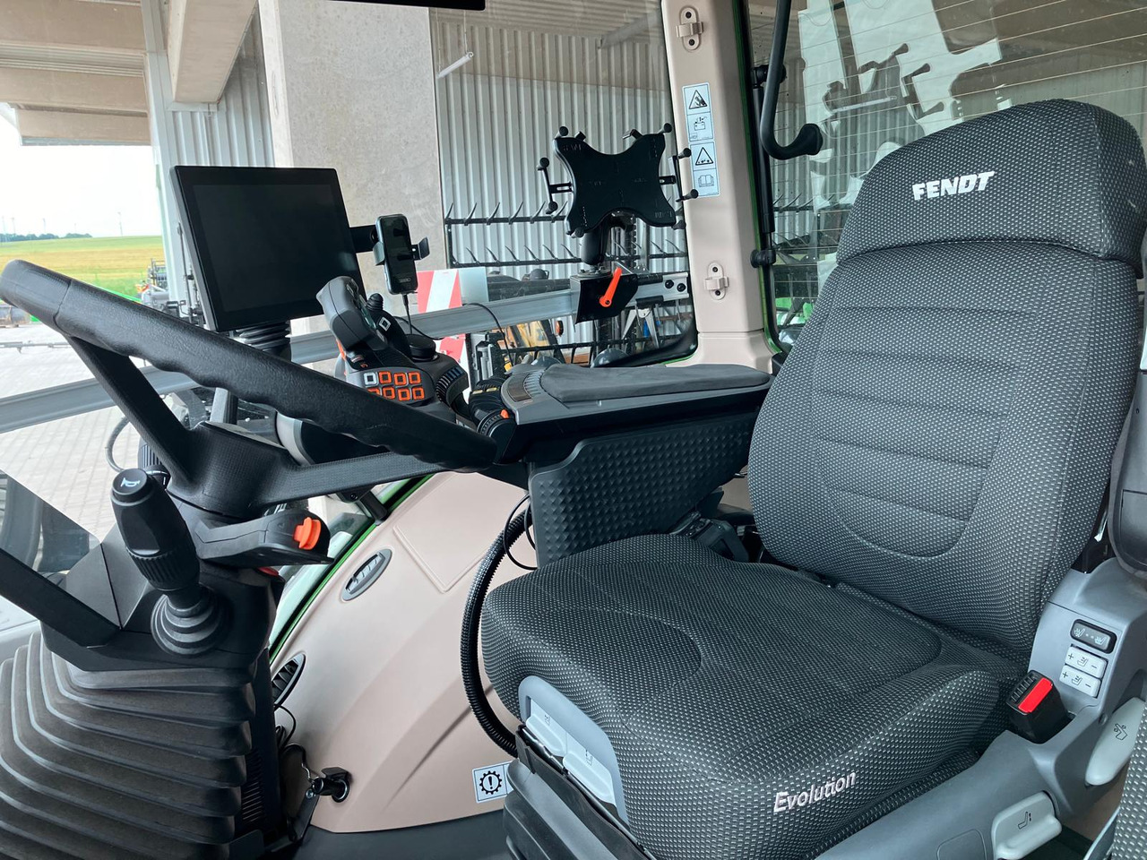 Fendt 942 Vario Gen7 Profi  Setting2 - Трактор: фото 3 Fendt 942 Vario Gen7 Profi  Setting2 - Трактор: фото 3