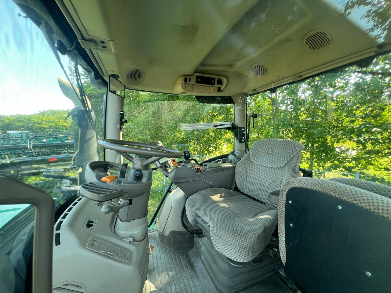 John Deere 6000er Serie - Трактор: фото 2 John Deere 6000er Serie - Трактор: фото 2