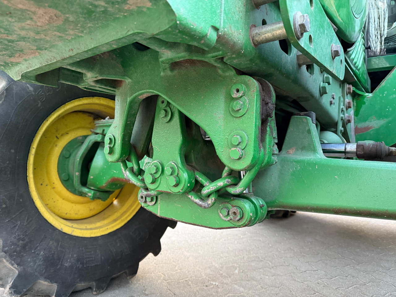 John Deere 6420 - Трактор: фото 3 John Deere 6420 - Трактор: фото 3