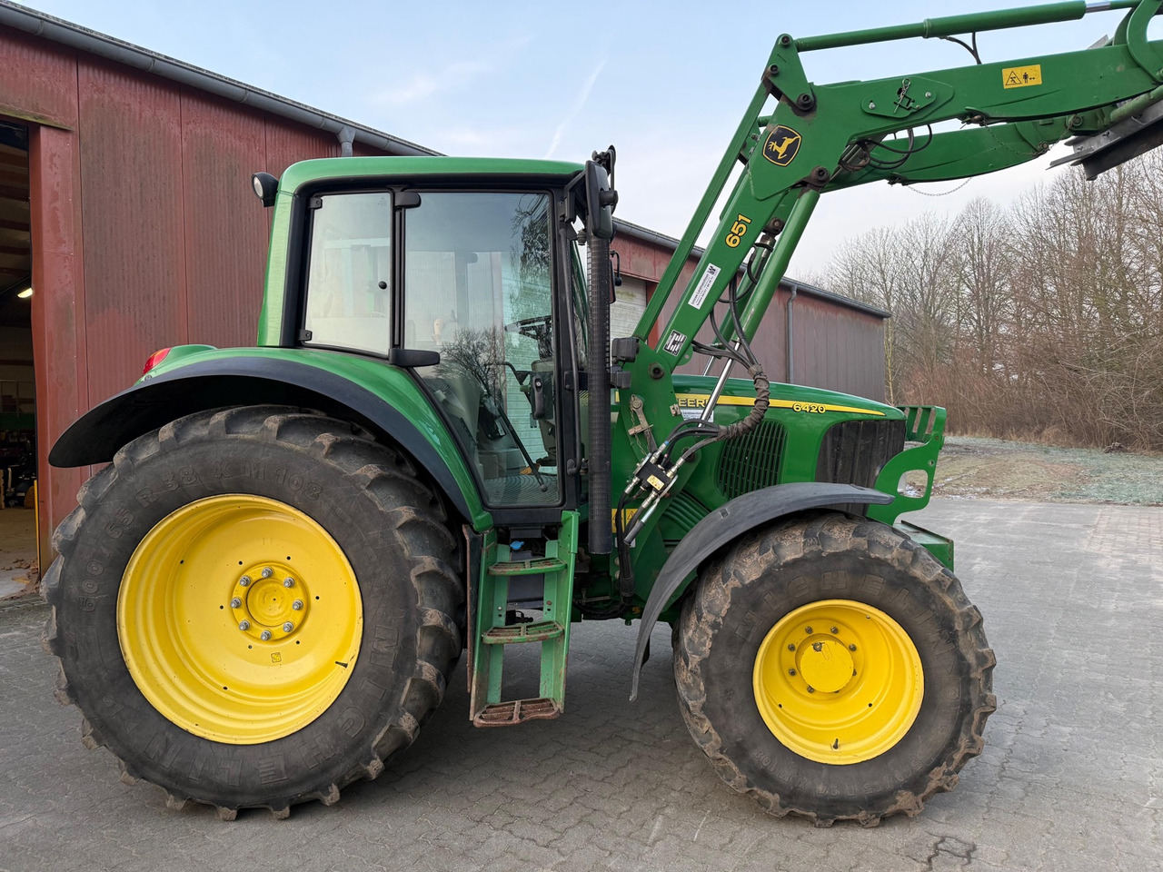 John Deere 6420 - Трактор: фото 4 John Deere 6420 - Трактор: фото 4