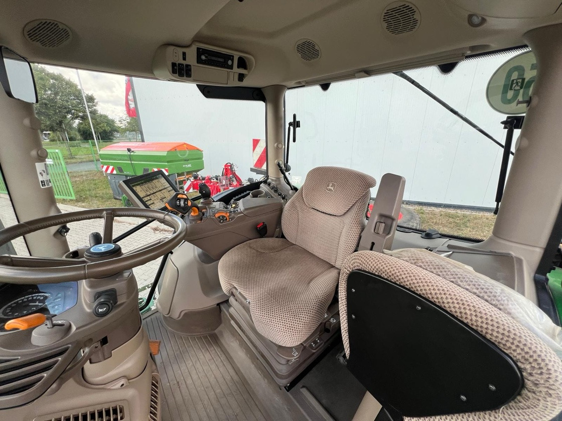 John Deere 7310 R - Трактор: фото 2 John Deere 7310 R - Трактор: фото 2