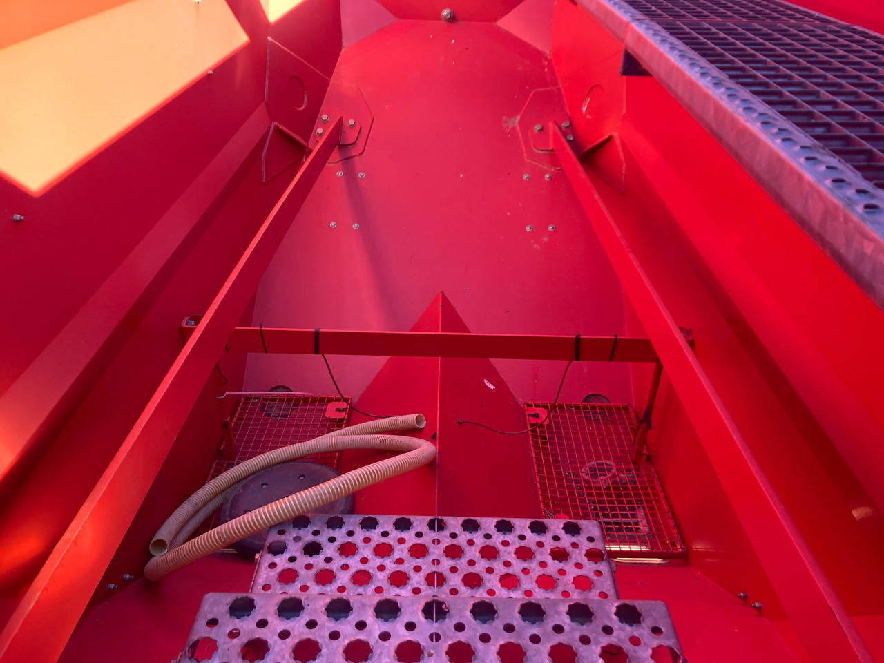 Kverneland DG 12000 - Сеялка: фото 4 Kverneland DG 12000 - Сеялка: фото 4