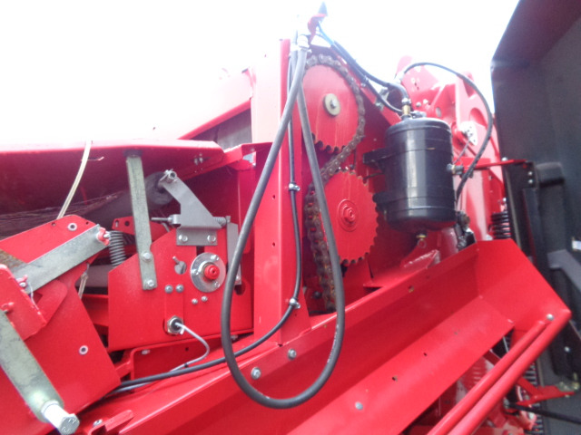 Lely RP 445 - Техника для сенозаготовки: фото 4 Lely RP 445 - Техника для сенозаготовки: фото 4