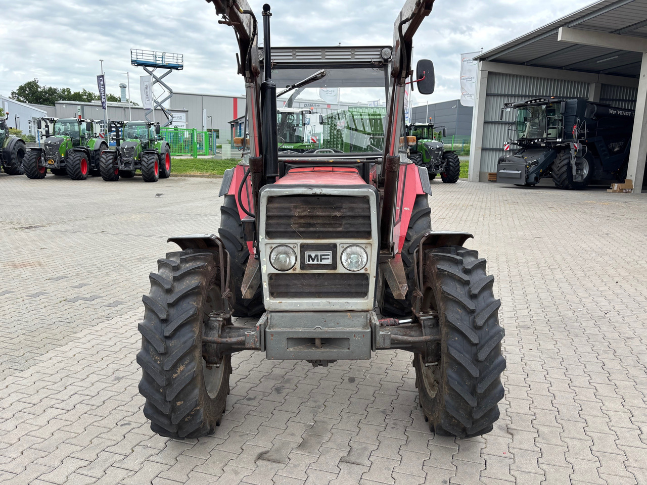 Massey Ferguson 274s Allrad - Трактор: фото 3 Massey Ferguson 274s Allrad - Трактор: фото 3