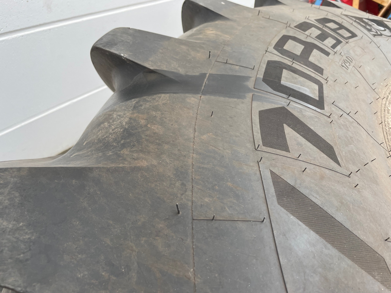 Michelin Räder 2x800 2x650 - Шины и диски: фото 4 Michelin Räder 2x800 2x650 - Шины и диски: фото 4