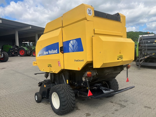 New Holland BR 7070 Crop Cutter II - Техника для сенозаготовки: фото 3 New Holland BR 7070 Crop Cutter II - Техника для сенозаготовки: фото 3