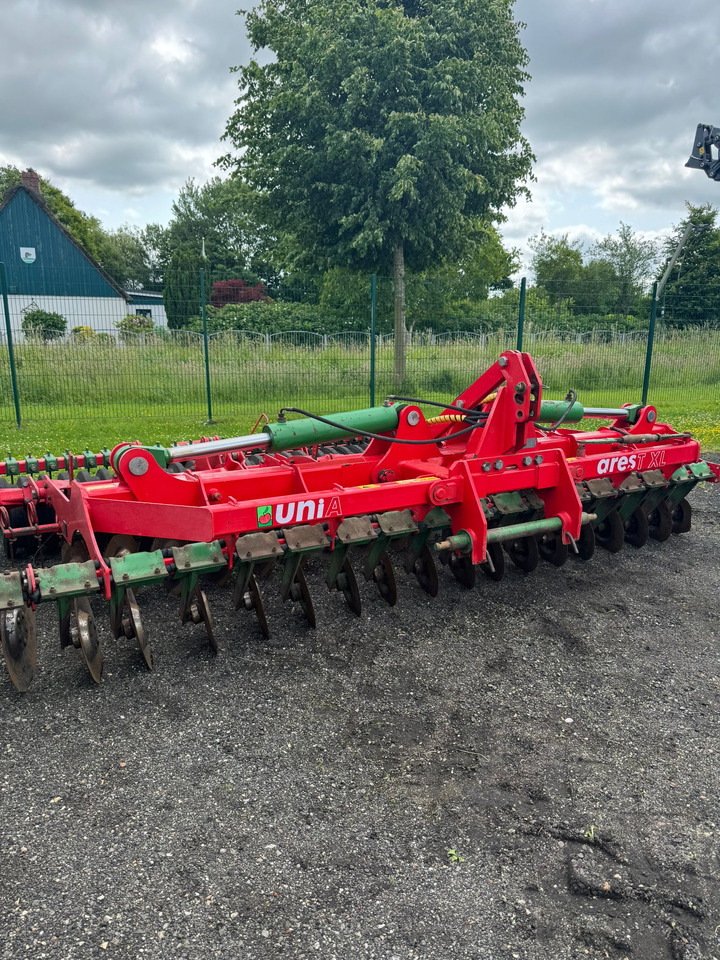 Unia ARES T XL - Борона: фото 1 Unia ARES T XL - Борона: фото 1
