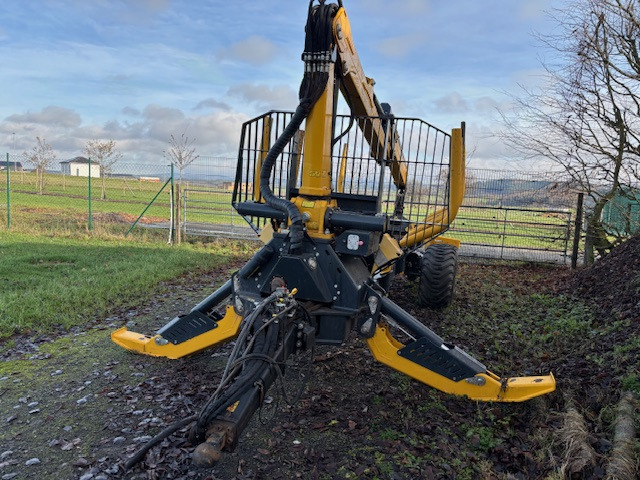 Uniforst Forstanhänger 12.49 - Лесной прицеп: фото 2 Uniforst Forstanhänger 12.49 - Лесной прицеп: фото 2