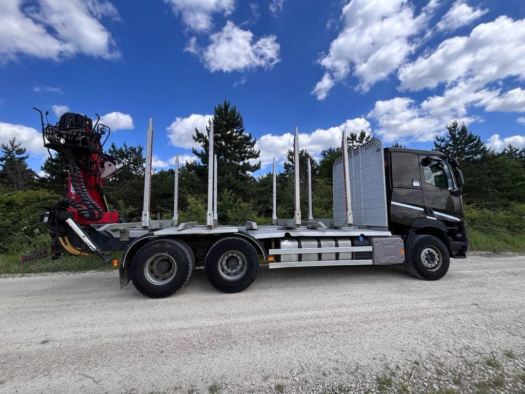 Renault Kerax 6x4 - Кран-манипулятор для Грузовиков: фото 1 Renault Kerax 6x4 - Кран-манипулятор для Грузовиков: фото 1