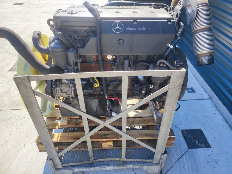 Mercedes-Benz OM906 LA 240 hp - Двигатель для Грузовиков: фото 1 Mercedes-Benz OM906 LA 240 hp - Двигатель для Грузовиков: фото 1