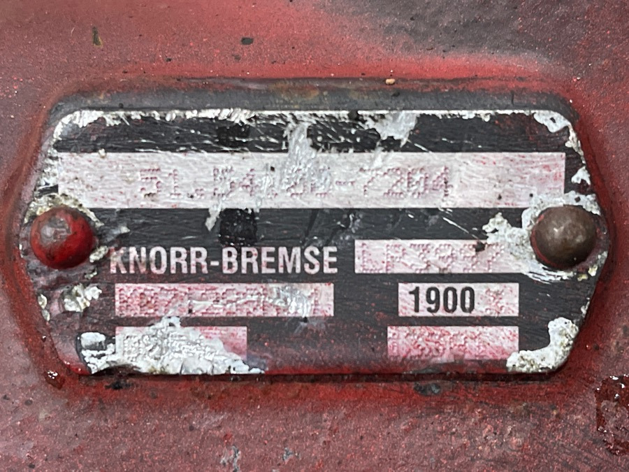 MAN COMPRESSOR 51.54100-7204 - Двигатель и запчасти для Грузовиков: фото 3 MAN COMPRESSOR 51.54100-7204 - Двигатель и запчасти для Грузовиков: фото 3
