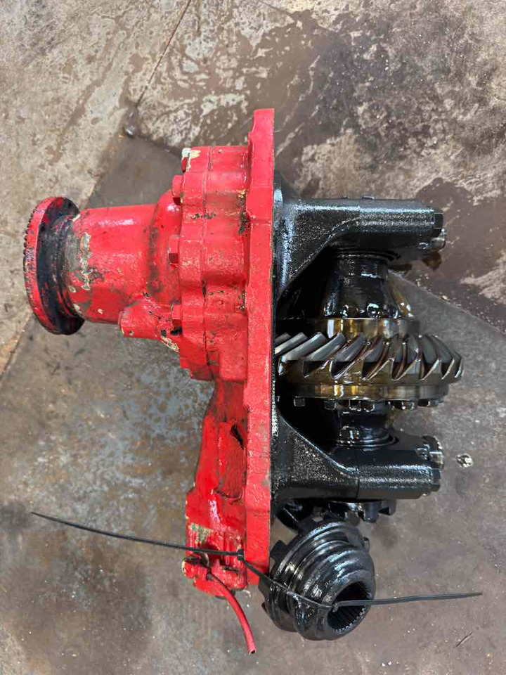 MAN DIFF H9-1380 - 3.947 // 81.35100-6435 - Дифференциал для Грузовиков: фото 2 MAN DIFF H9-1380 - 3.947 // 81.35100-6435 - Дифференциал для Грузовиков: фото 2