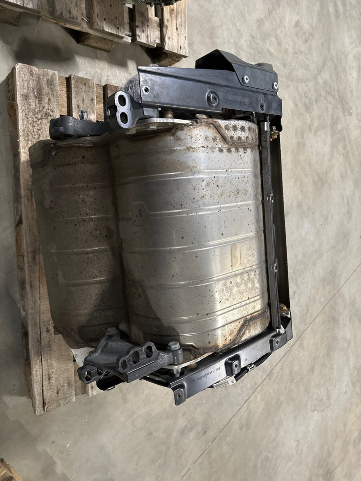 MERCEDES EXCHAUST A0124905712 - Глушитель/ Выхлопная система для Грузовиков: фото 2 MERCEDES EXCHAUST A0124905712 - Глушитель/ Выхлопная система для Грузовиков: фото 2