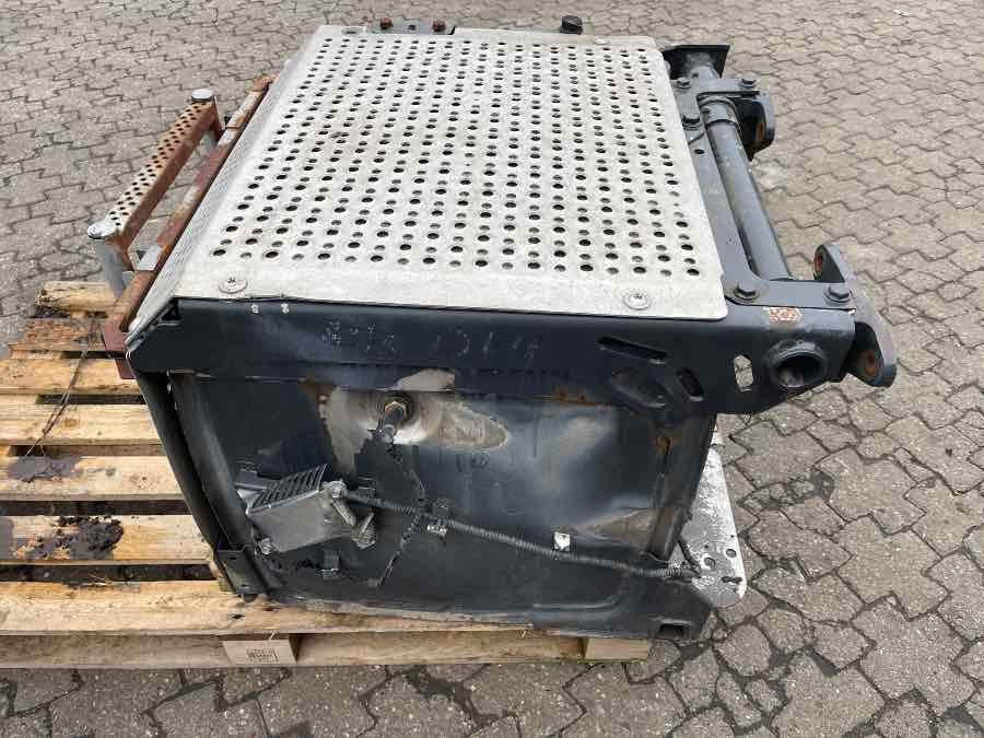 MERCEDES EXHAUST A0064900414 - Глушитель/ Выхлопная система для Грузовиков: фото 3 MERCEDES EXHAUST A0064900414 - Глушитель/ Выхлопная система для Грузовиков: фото 3