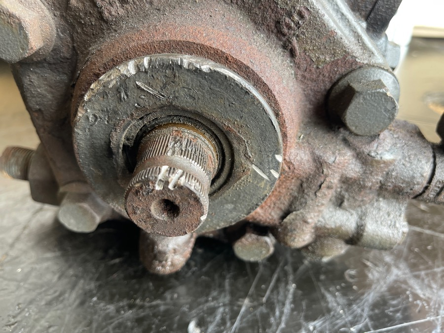 MERCEDES STEERING GEAR A9704600800 - Рулевое управление для Грузовиков: фото 1 MERCEDES STEERING GEAR A9704600800 - Рулевое управление для Грузовиков: фото 1