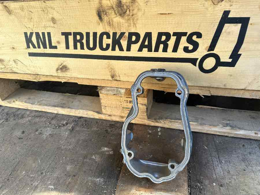 SCANIA CYLINDERHEAD COVER 1880754 - Двигатель и запчасти для Грузовиков: фото 1 SCANIA CYLINDERHEAD COVER 1880754 - Двигатель и запчасти для Грузовиков: фото 1