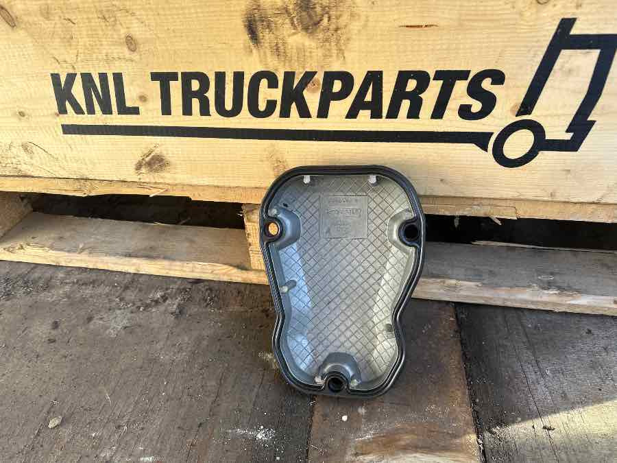 SCANIA CYLINDERHEAD COVER 2432955 - Двигатель и запчасти для Грузовиков: фото 2 SCANIA CYLINDERHEAD COVER 2432955 - Двигатель и запчасти для Грузовиков: фото 2