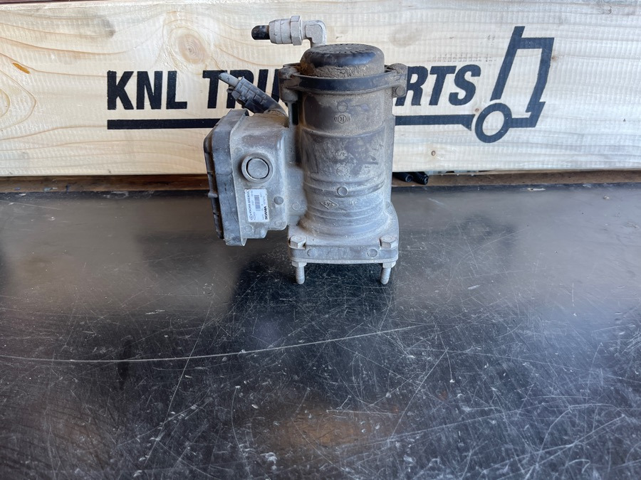 SCANIA TRAILER CONTROL MODULE 1879274 - Тормозной клапан для Грузовиков: фото 1 SCANIA TRAILER CONTROL MODULE 1879274 - Тормозной клапан для Грузовиков: фото 1