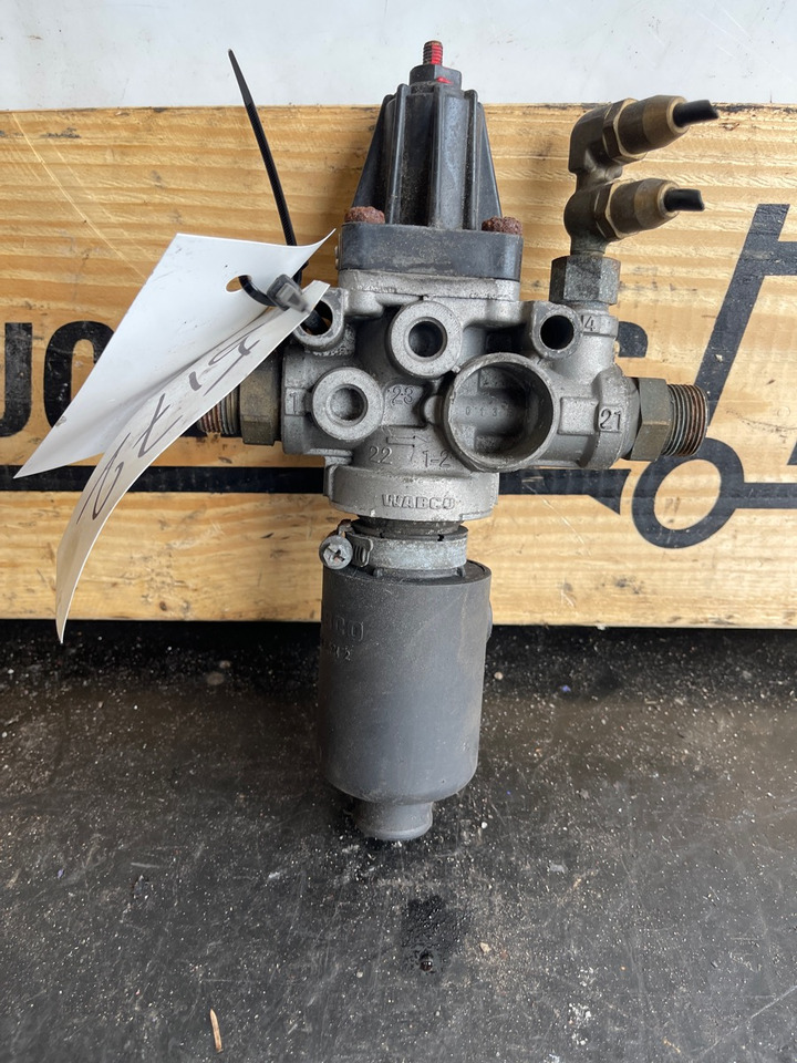 SCANIA VALVE 2250955 - Тормозной клапан для Грузовиков: фото 1 SCANIA VALVE 2250955 - Тормозной клапан для Грузовиков: фото 1