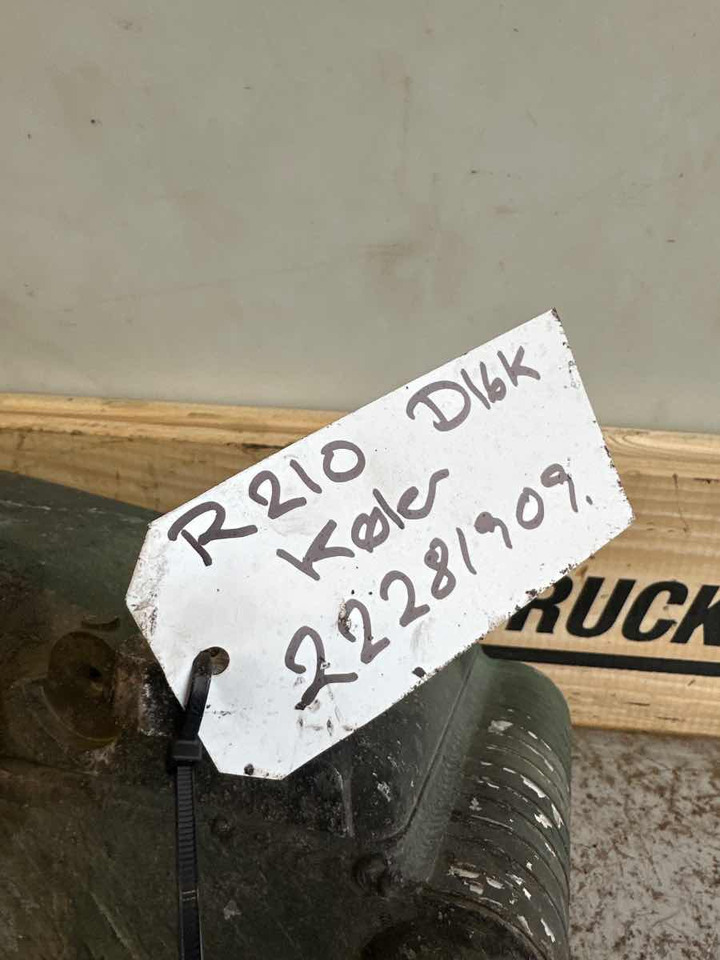 VOLVO AIR COOLER 22281909 - Система охлаждения для Грузовиков: фото 3 VOLVO AIR COOLER 22281909 - Система охлаждения для Грузовиков: фото 3
