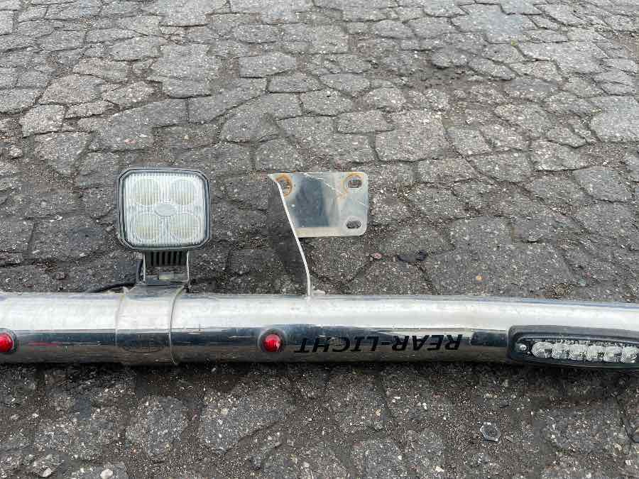 VOLVO LIGHT BOOM, CHROME - Свет/ Освещение для Грузовиков: фото 2 VOLVO LIGHT BOOM, CHROME - Свет/ Освещение для Грузовиков: фото 2