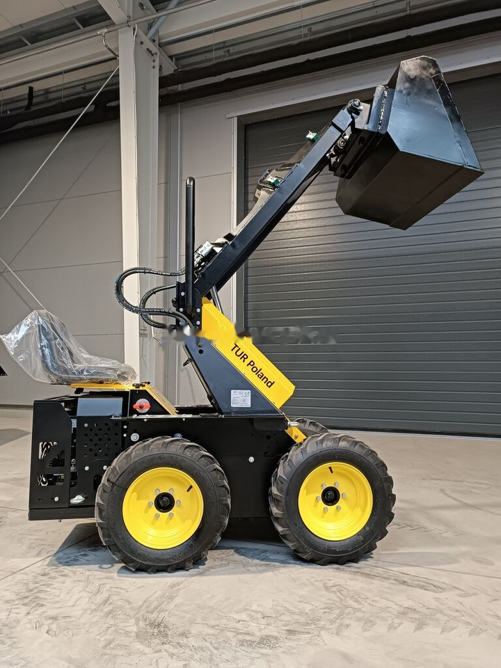 Новый Мини-погрузчик с бортовым поворотом Tur Poland Radlader Mini loader Mini Hoflader N 520: фото 24