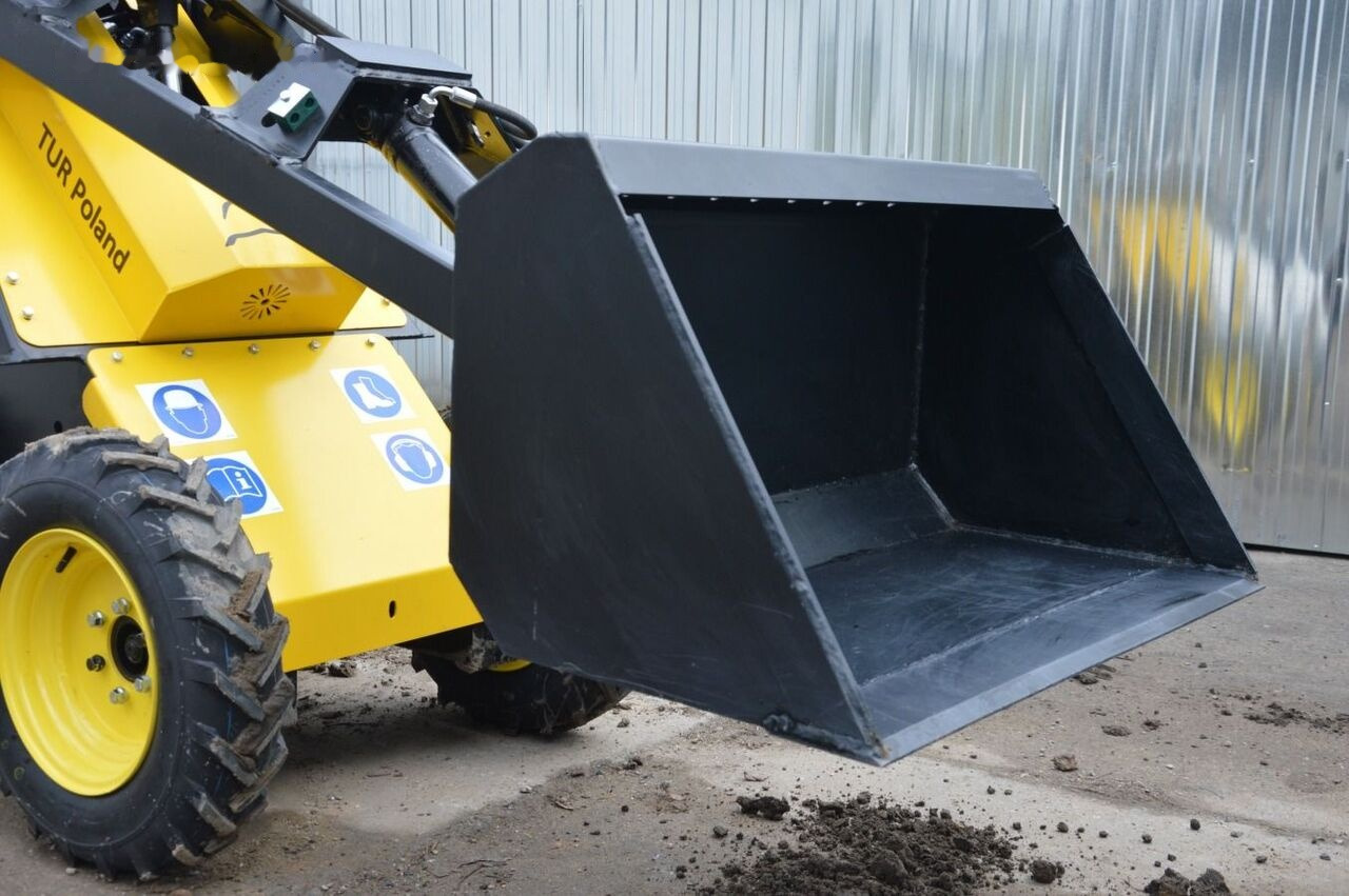 Новый Мини-погрузчик с бортовым поворотом Tur Poland Radlader Mini loader Mini Hoflader N 520: фото 16