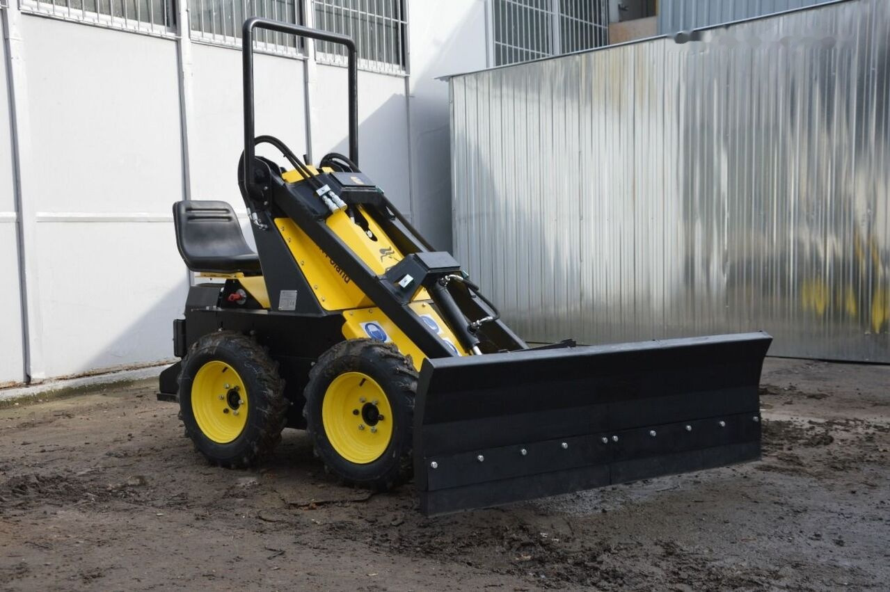 Новый Мини-погрузчик с бортовым поворотом Tur Poland Radlader Mini loader Mini Hoflader N 520: фото 18