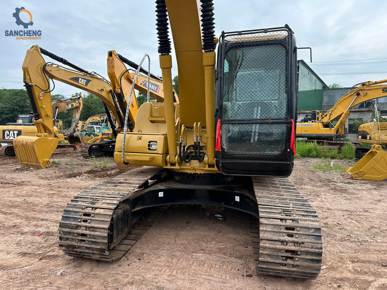 CAT 320CL - Гусеничный экскаватор: фото 4 CAT 320CL - Гусеничный экскаватор: фото 4