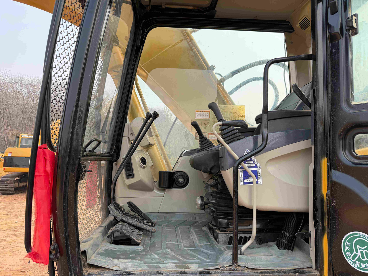 CAT 320CL - Гусеничный экскаватор: фото 4 CAT 320CL - Гусеничный экскаватор: фото 4