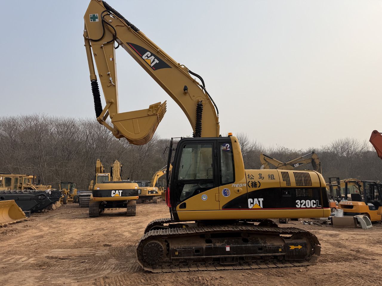 CAT 320CL - Гусеничный экскаватор: фото 3 CAT 320CL - Гусеничный экскаватор: фото 3