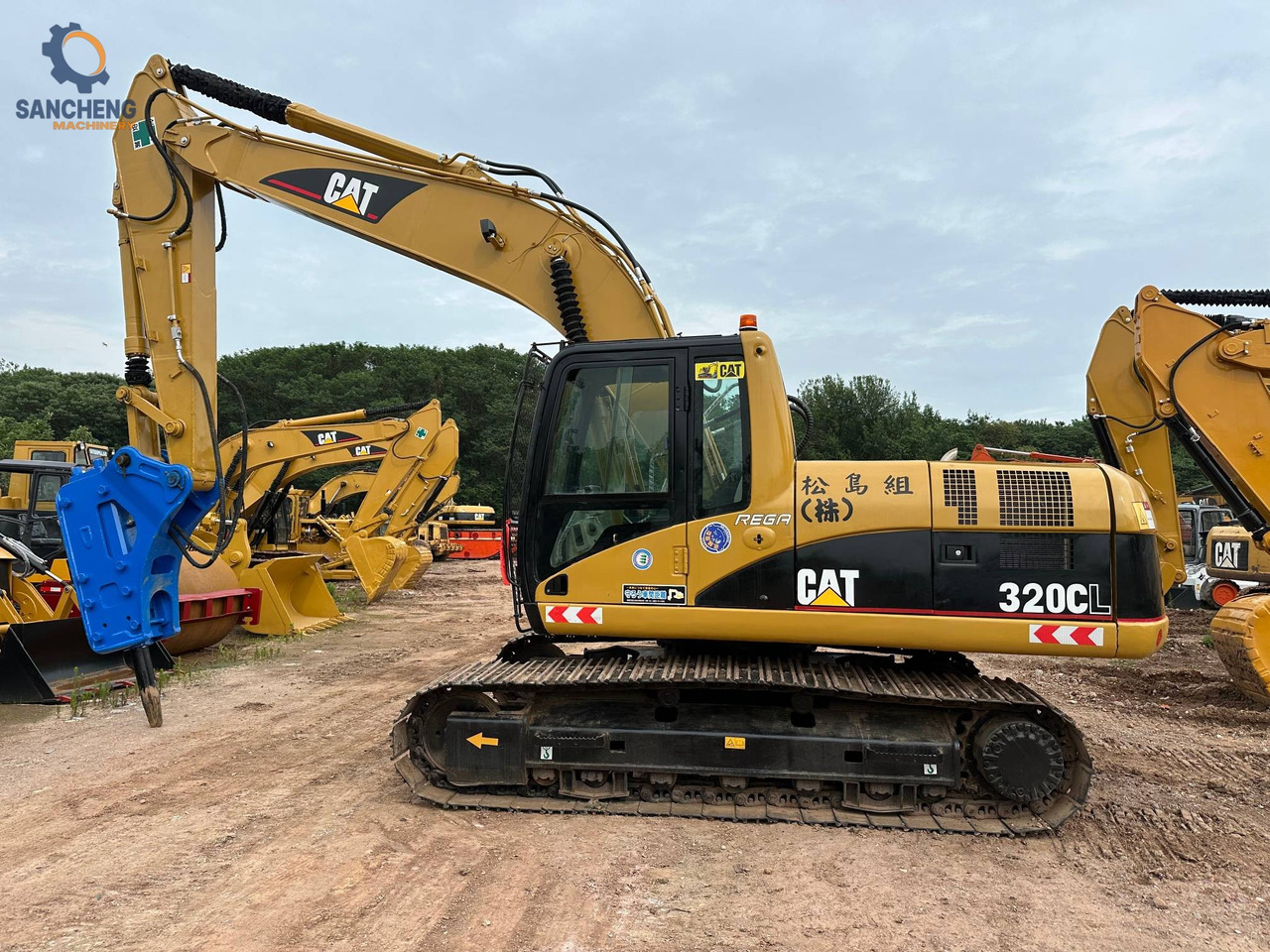 CAT 320CL with hammer - Гусеничный экскаватор: фото 2 CAT 320CL with hammer - Гусеничный экскаватор: фото 2