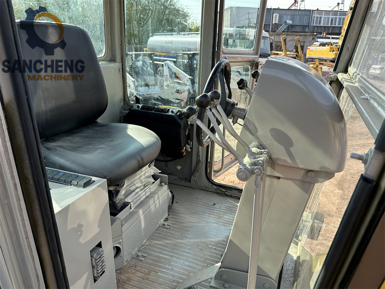 Грейдер CATERPILLAR 140H: фото 8