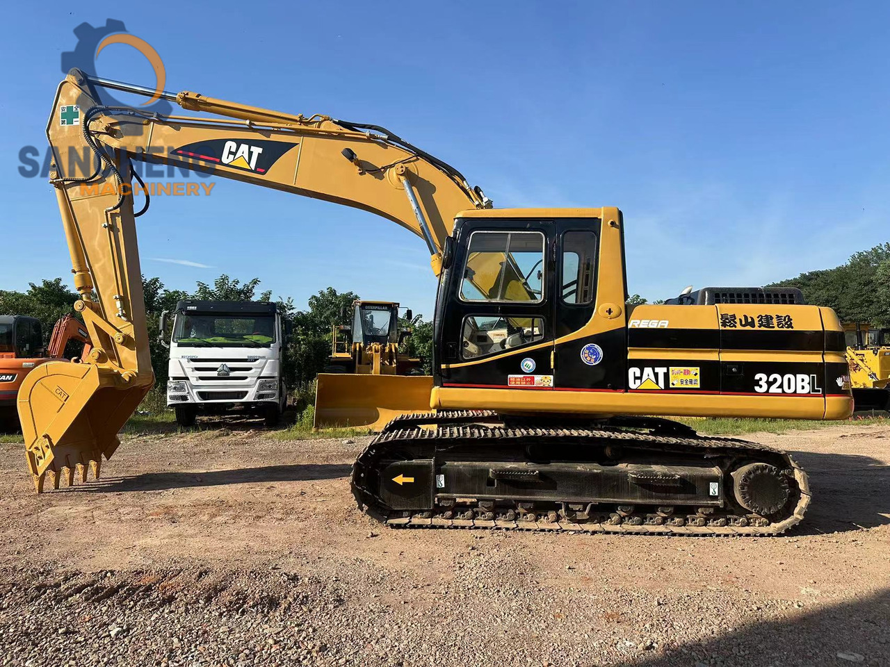 CATERPILLAR 320BL - Гусеничный экскаватор: фото 2 CATERPILLAR 320BL - Гусеничный экскаватор: фото 2