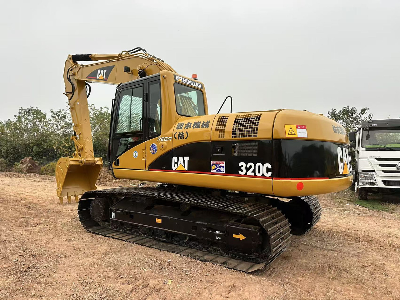 CATERPILLAR 320C - Гусеничный экскаватор: фото 4 CATERPILLAR 320C - Гусеничный экскаватор: фото 4