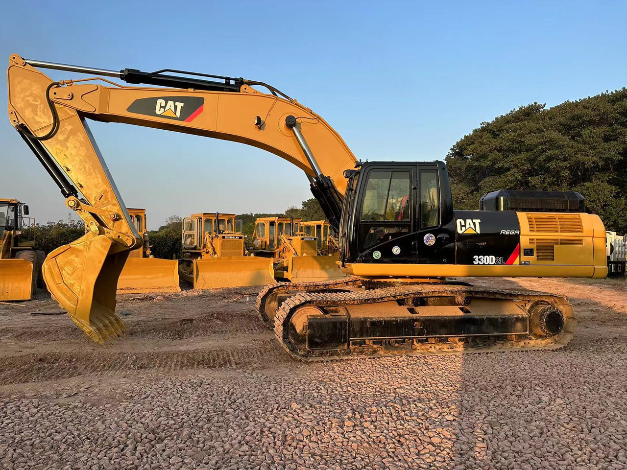 CATERPILLAR 330D - Гусеничный экскаватор: фото 1 CATERPILLAR 330D - Гусеничный экскаватор: фото 1