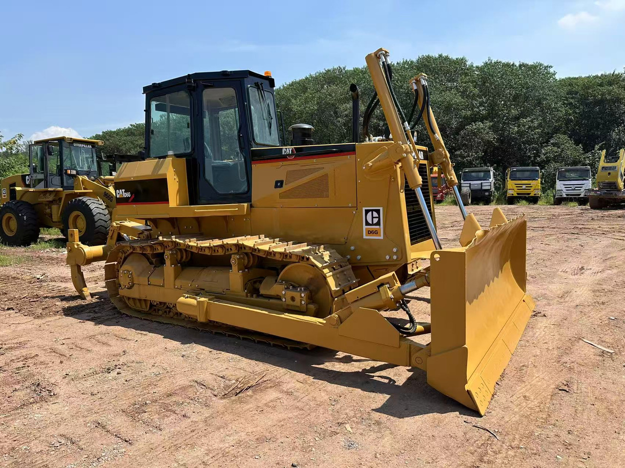 CATERPILLAR D6G - Бульдозер: фото 4 CATERPILLAR D6G - Бульдозер: фото 4