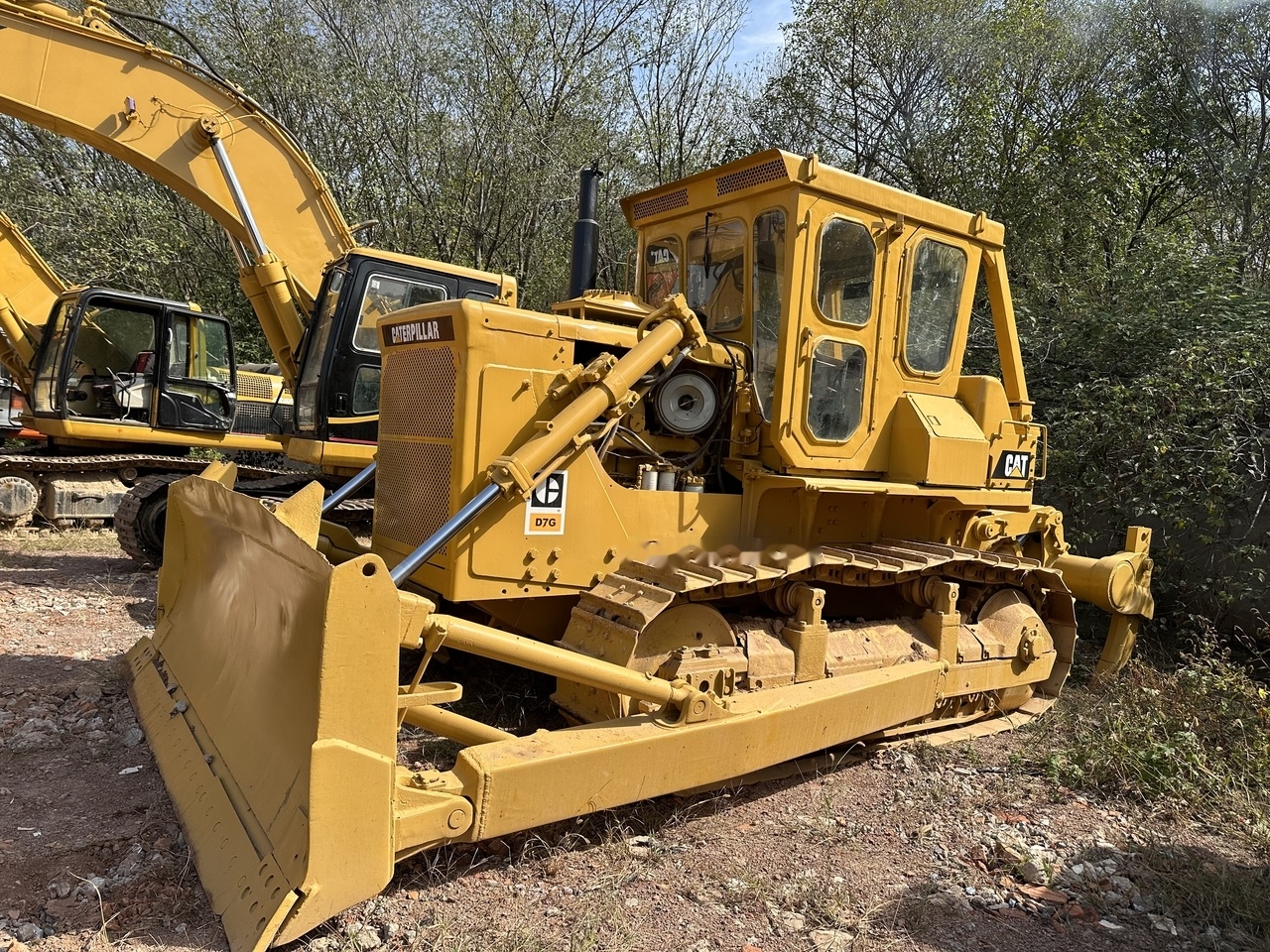 CATERPILLAR D7G - Бульдозер: фото 1 CATERPILLAR D7G - Бульдозер: фото 1