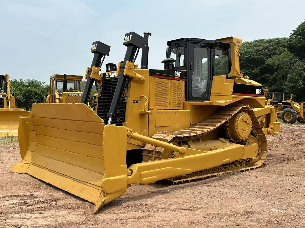 Бульдозер CATERPILLAR D8R: фото 1