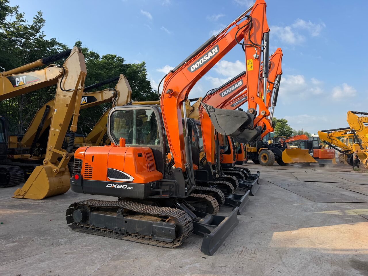 DOOSAN DX60 - Мини-экскаватор: фото 3 DOOSAN DX60 - Мини-экскаватор: фото 3
