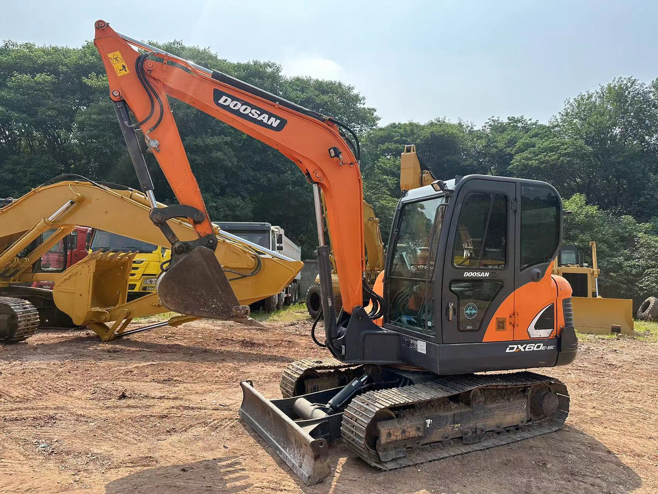 DOOSAN DX60 - Мини-экскаватор: фото 5 DOOSAN DX60 - Мини-экскаватор: фото 5