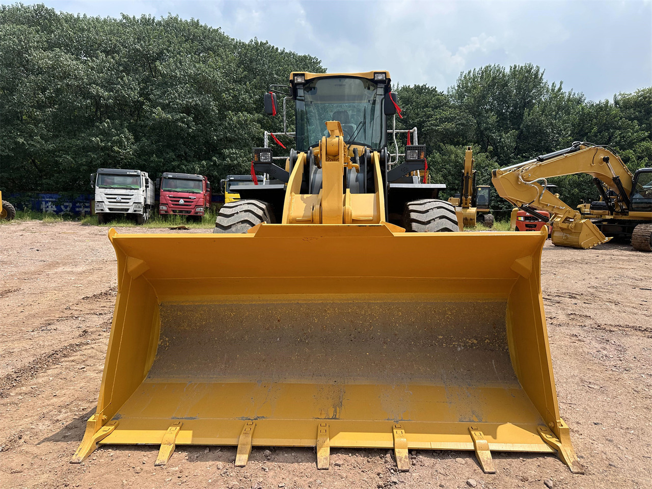 SDLG L956F Wheel loader - Колёсный погрузчик: фото 4 SDLG L956F Wheel loader - Колёсный погрузчик: фото 4