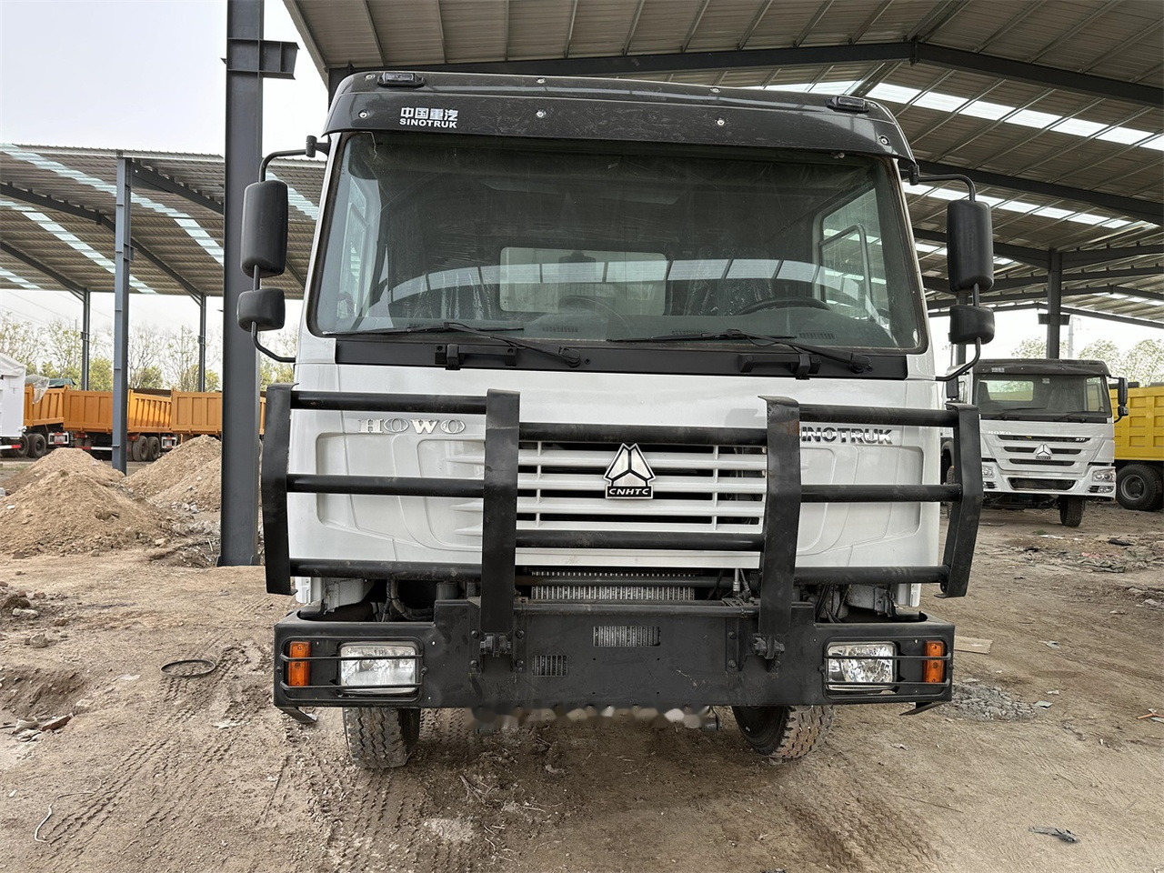SINOTRUK HOWO 371 Dump Truck - Самосвал: фото 4 SINOTRUK HOWO 371 Dump Truck - Самосвал: фото 4