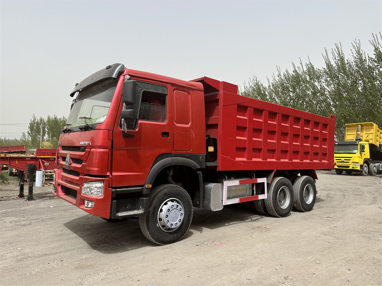 SINOTRUK Howo Dump truck 371 - Самосвал: фото 2 SINOTRUK Howo Dump truck 371 - Самосвал: фото 2