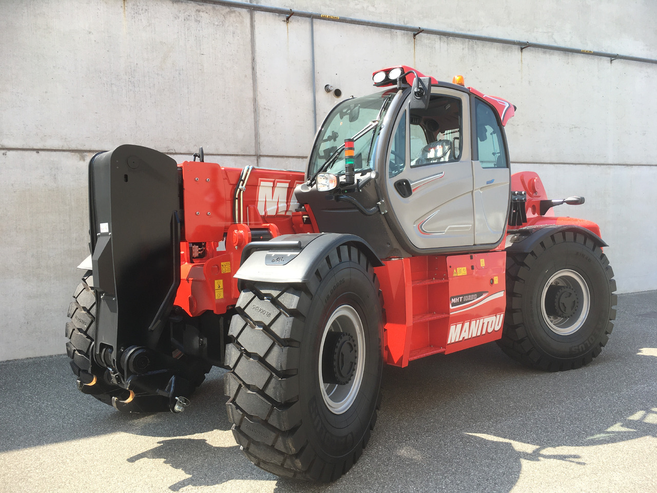 MANITOU MHT 10230 ST4 - 2018 - Телескопический погрузчик: фото 1 MANITOU MHT 10230 ST4 - 2018 - Телескопический погрузчик: фото 1