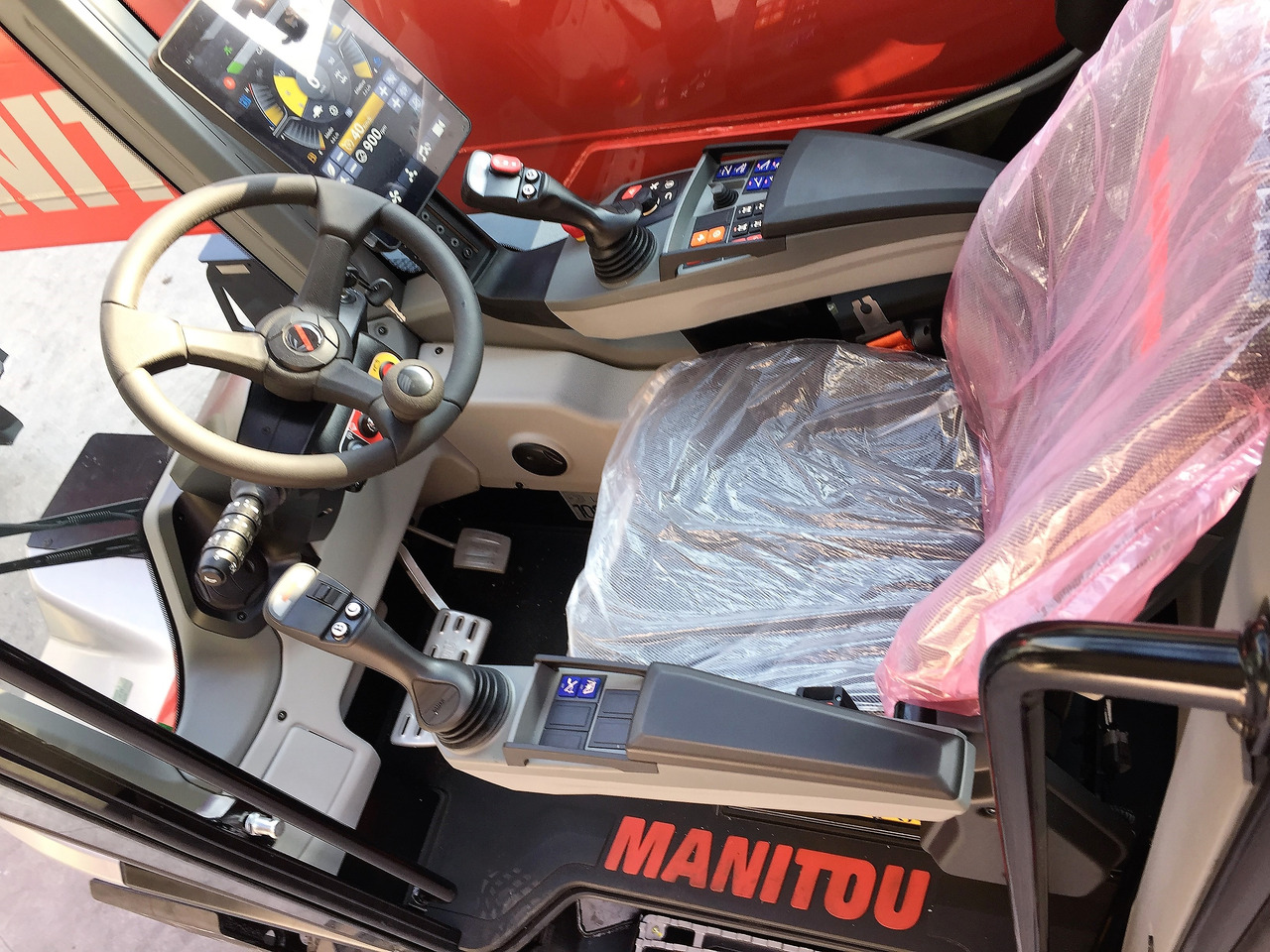 Manitou MRT 2660 VISION+ - Телескопический погрузчик: фото 5 Manitou MRT 2660 VISION+ - Телескопический погрузчик: фото 5