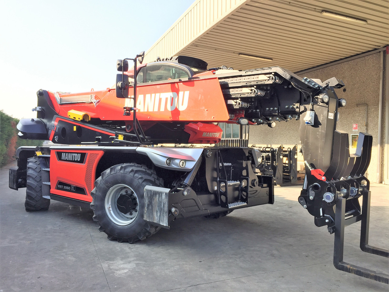 Manitou MRT 3060 VISION+ - Телескопический погрузчик: фото 4 Manitou MRT 3060 VISION+ - Телескопический погрузчик: фото 4