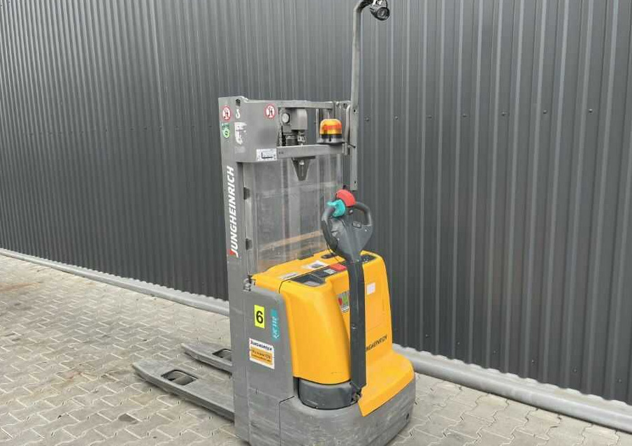 Jungheinrich EJC112 - Штабелер: фото 3 Jungheinrich EJC112 - Штабелер: фото 3