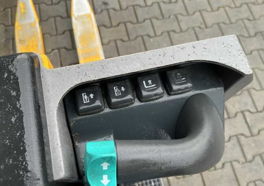 Jungheinrich EKS110 в лизинг Jungheinrich EKS110: фото 8 Jungheinrich EKS110 в лизинг Jungheinrich EKS110: фото 8