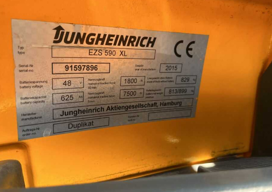 Jungheinrich EZS590 - Складской тягач: фото 4 Jungheinrich EZS590 - Складской тягач: фото 4